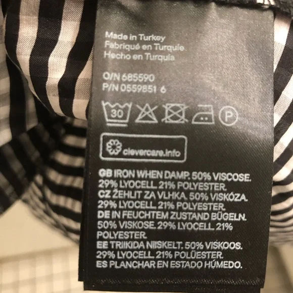 H&M dress - Picture 5 of 5